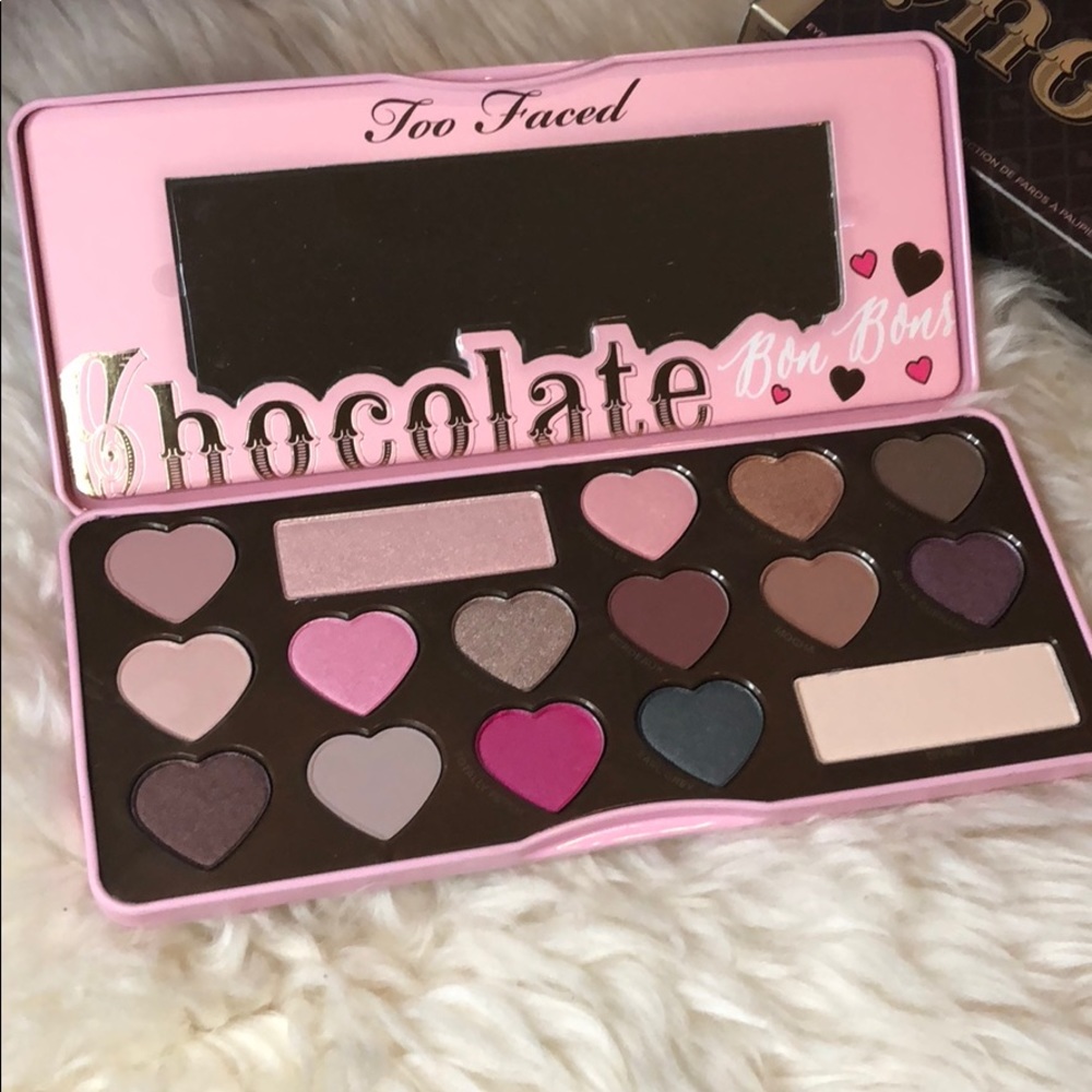 Too faced chocolate bon bon palette